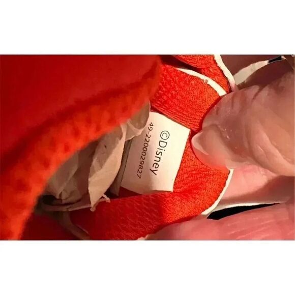 Disney Minnie Mouse Character Sneakers - Picture 7 of 11